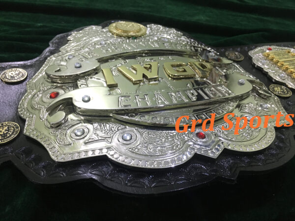 IWGP WORLD HEAVYWEIGHT CHAMPION ZINC BELT - Image 2